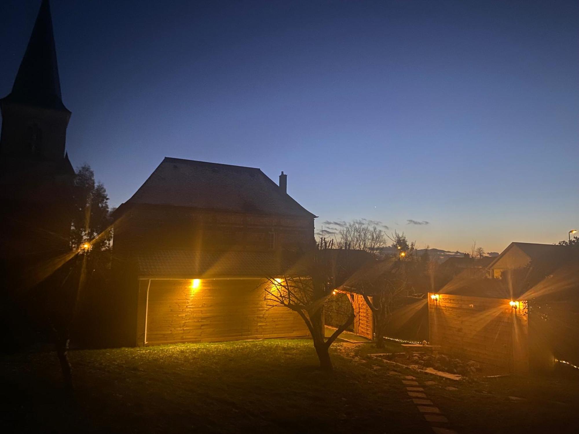Le Cocoon D'Emy Bed & Breakfast Louvetot Eksteriør bilde